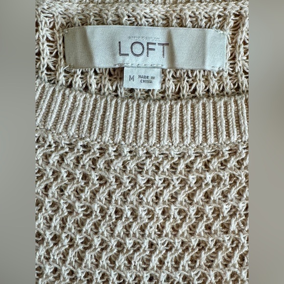 Ann Taylor LOFT Open Weave Boat Neck Beige Blue Striped Women’s Medium - Picture 5 of 5